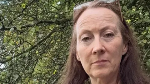【BBC精选】一片混乱”：英国企业警告美国小包裹税风险