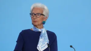 【BBC精选】拉加德警告：美联储丧失独立性将构成严重威胁