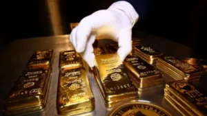 【BBC精选】金价创历史新高，投资者纷纷寻求避险