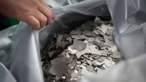 【BBC精选】中国收紧关键稀土出口规定